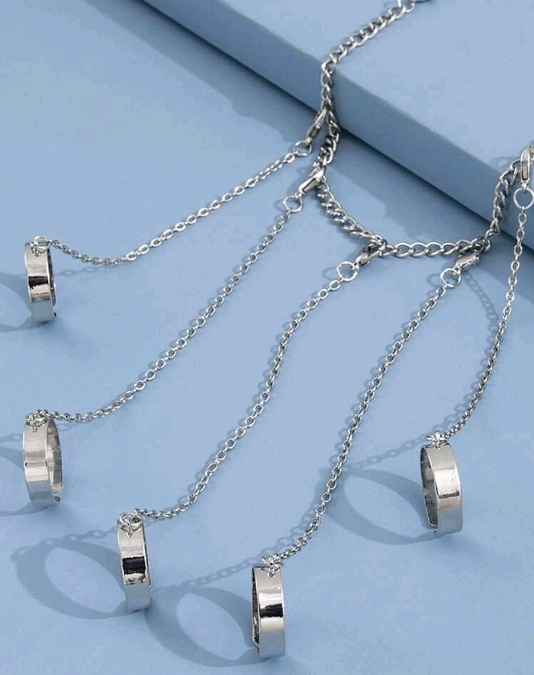 Connected chain to rings and bracelet (Silver)